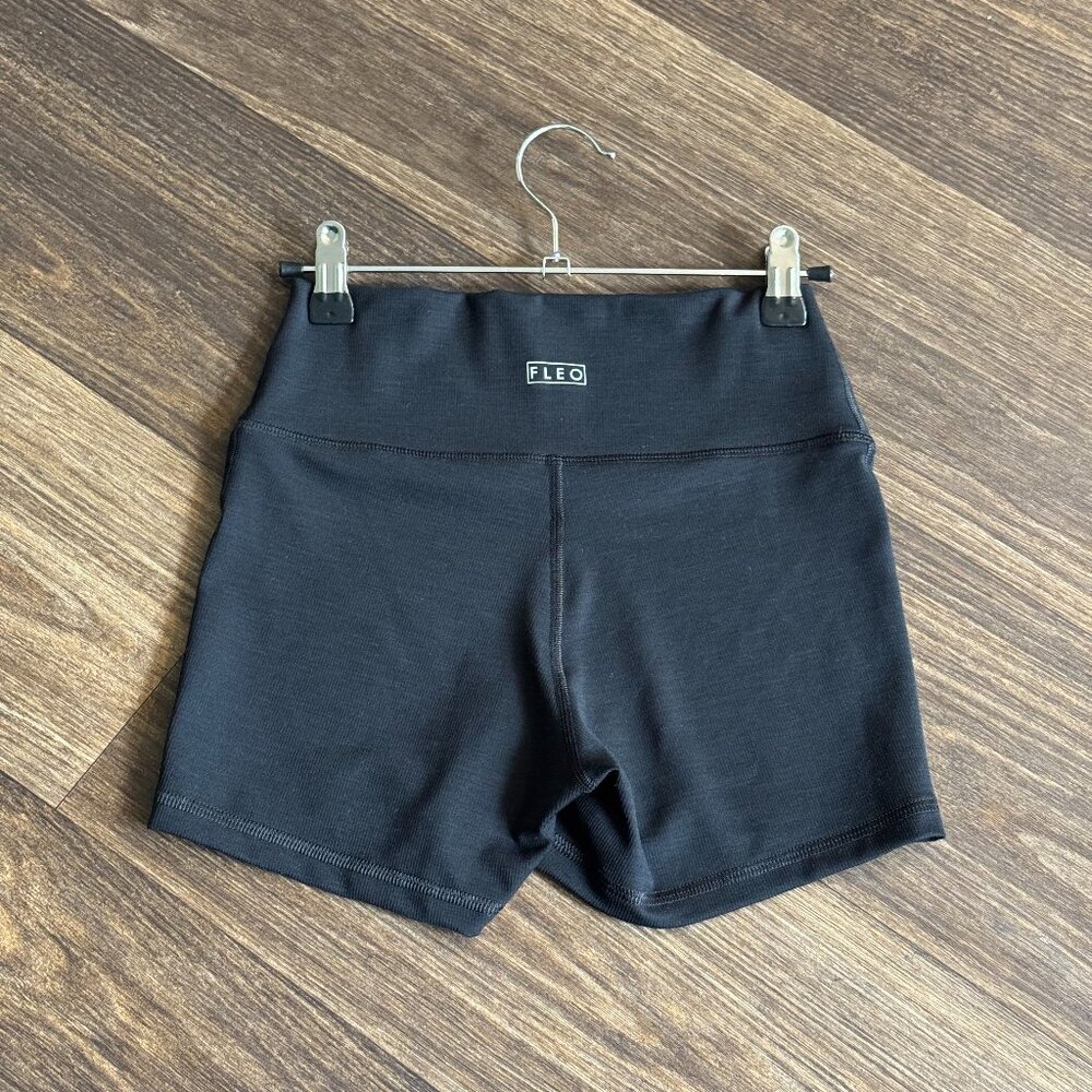 FLEO Ascend Short 3.25" - Ribbed